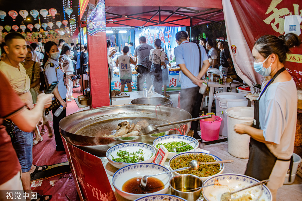 江西赣州：城市夜经济焕发新活力