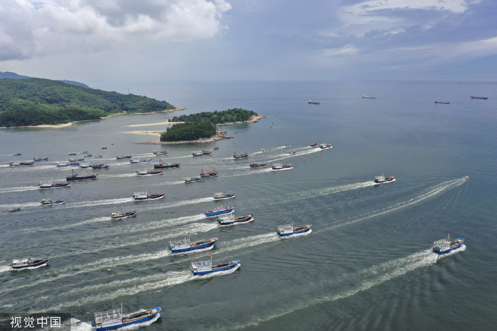 南海开渔 广东闸坡渔港千帆竞发