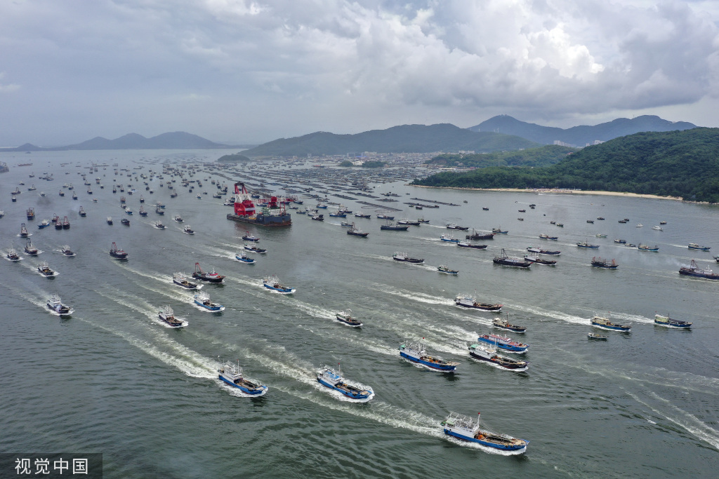 南海开渔 广东闸坡渔港千帆竞发