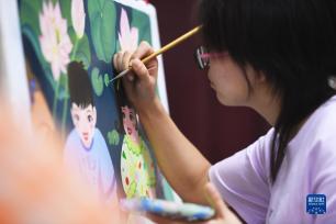 河南舞阳：农民画为乡村振兴添彩