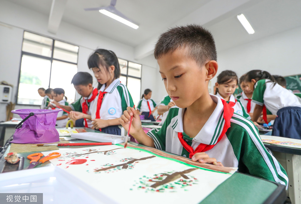 贵州铜仁：学校开展多彩社团活动