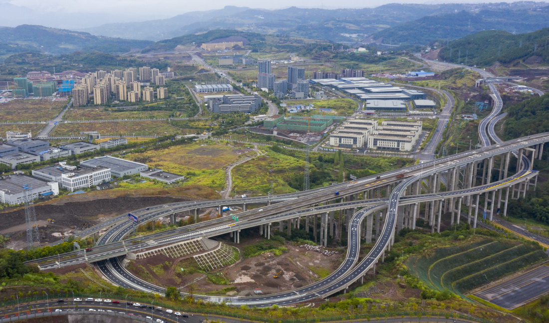 三峡库区再添跨江大通道 恩广高速万州环线段建成