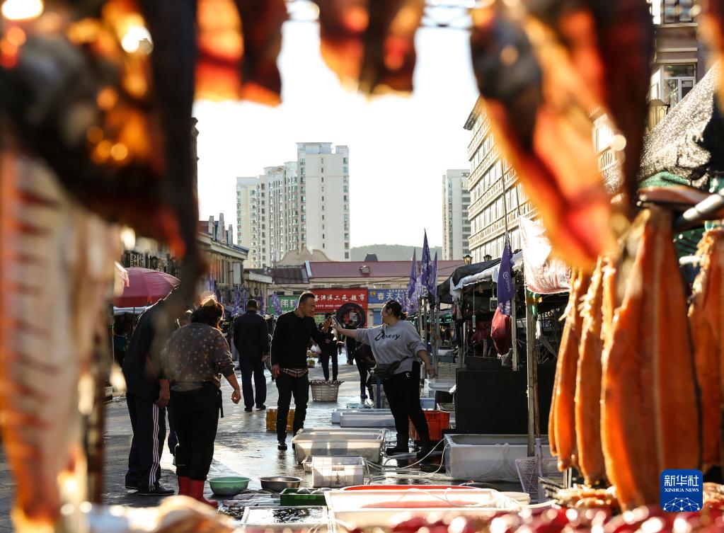 探访中国东极鱼市