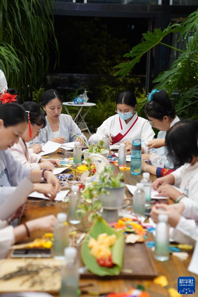 古风古韵迎中秋