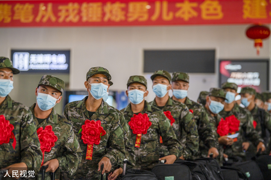 
广州各大医院黄牛代挂号电话票贩子号贩子网上预约挂号,住院检查加快,浙江金华：新兵列队启程 奔赴部队军营