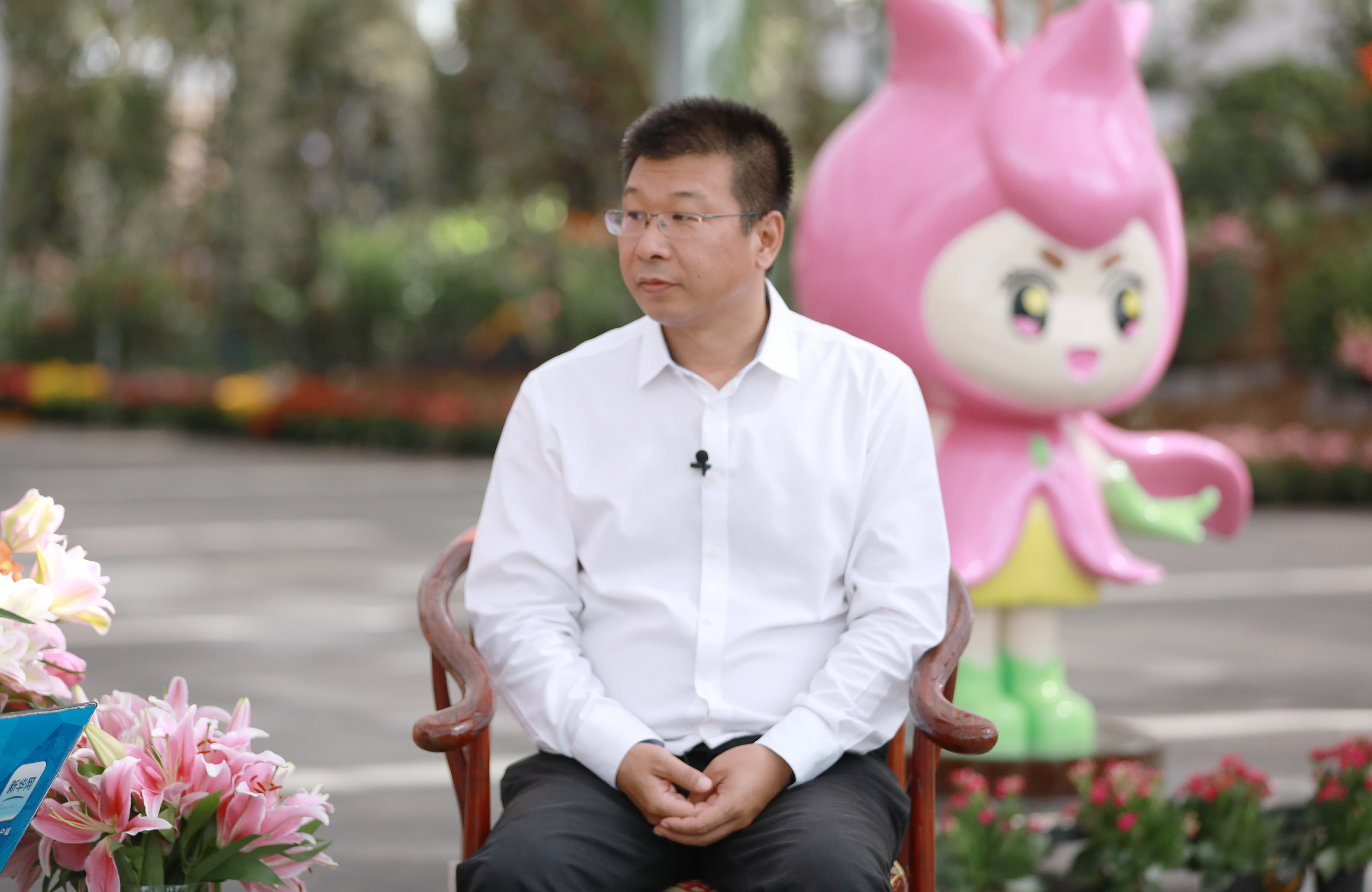 
上海第十人民医院黄牛代挂号电话票贩子号贩子网上预约挂号,住院检查加快,凌源市委书记王志刚：三十载风华正茂 百合绽放美丽事业