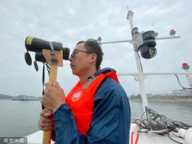 湖北荆州：2022年长江江豚科学考察正式启动