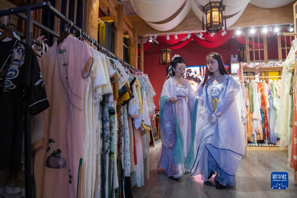 国庆长假里的“国潮国风”