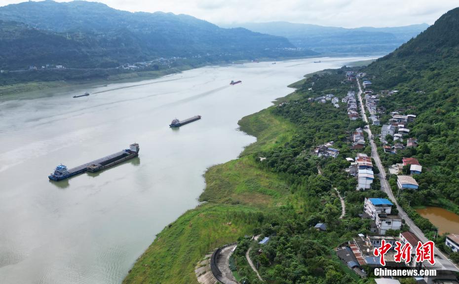 三峡移民村蜕变：实现移民安置到致富增收