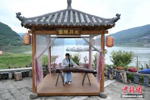 三峡移民村蜕变：实现移民安置到致富增收