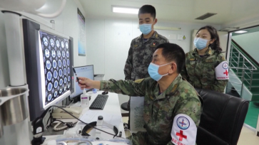 海军友好号医院船首次完成对西南沙岛礁巡诊