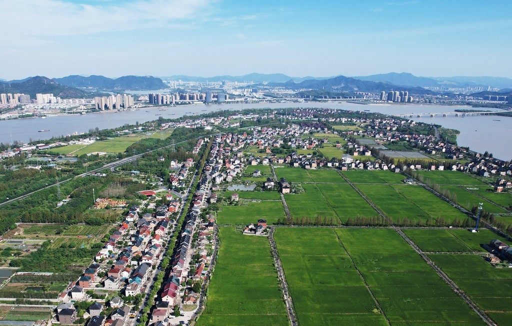 
北医六院黄牛代挂号电话票贩子号贩子网上预约挂号,住院检查加快,金秋十月 杭州钱塘江畔“丰”景如画