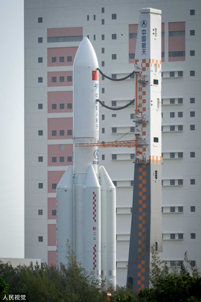 梦天实验舱舱箭组合体转运至发射区 近日将择机实施发射