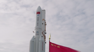 梦天实验舱舱箭组合体转运至发射区 近日将择机实施发射