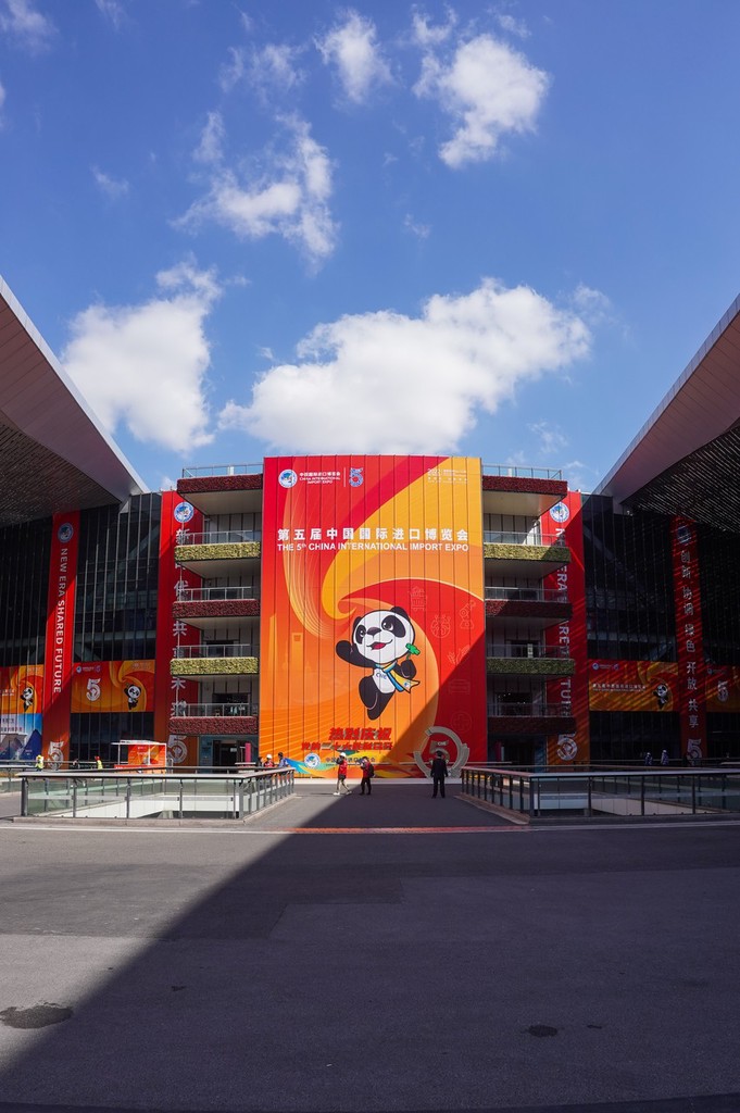 江苏省第二中医院黄牛代挂号电话票贩子号贩子网上预约挂号,住院检查加快,2022第五届进博会开幕倒计时10天 主场馆已全面定妆