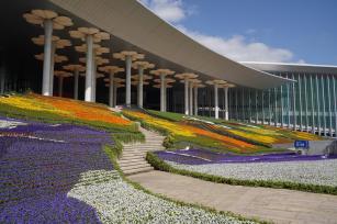 2022第五届进博会开幕倒计时10天 主场馆已全面定妆