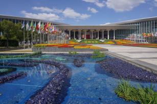 2022第五届进博会开幕倒计时10天 主场馆已全面定妆