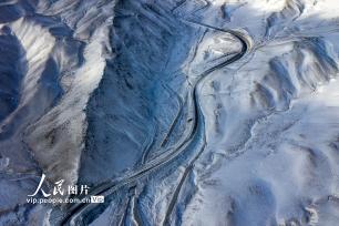甘肃阿克塞除雪保畅通