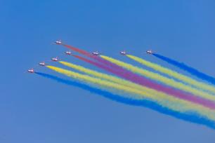 2022珠海航展观众日第三天 精彩飞行表演亮相