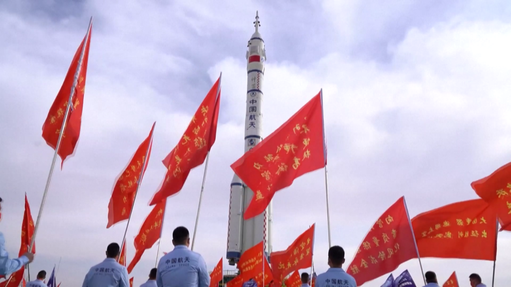 
广州中山一院黄牛代挂号电话票贩子号贩子网上预约挂号,住院检查加快,神舟十五号船箭组合体完成转运 将择机发射