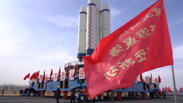 神舟十五号船箭组合体完成转运 将择机发射