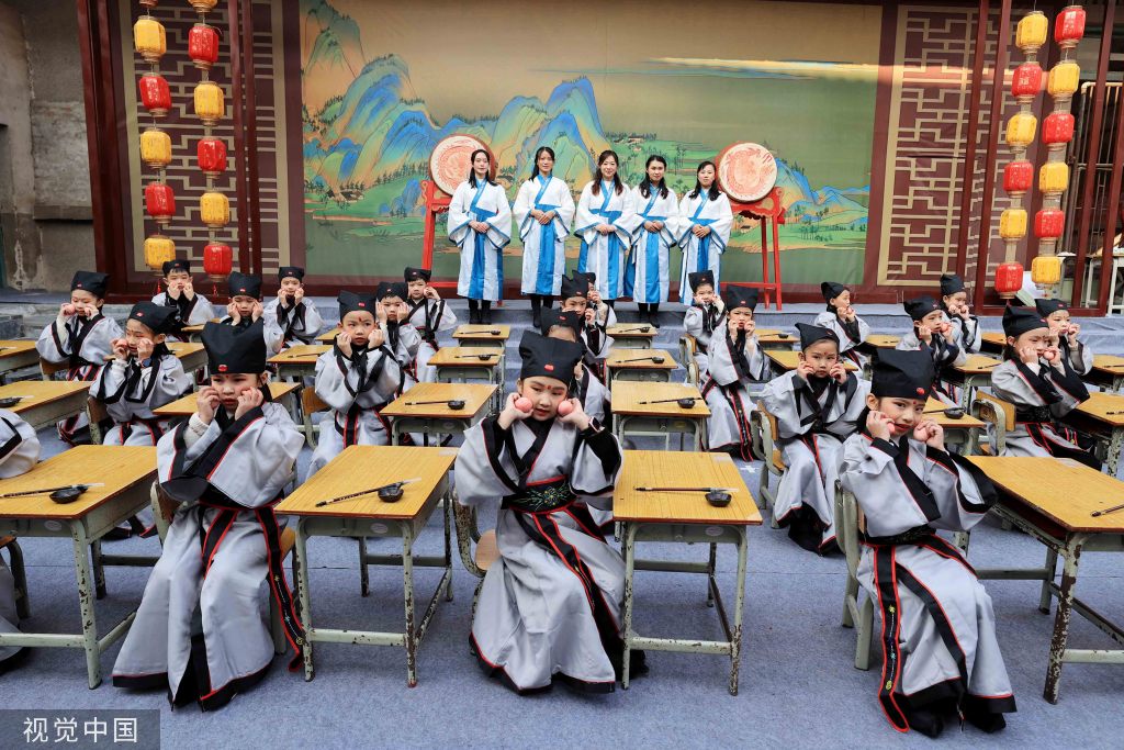 沈阳医大二院黄牛代挂号电话票贩子号贩子网上预约挂号,住院检查加快,广西融安一小学举行传统“开笔礼”仪式