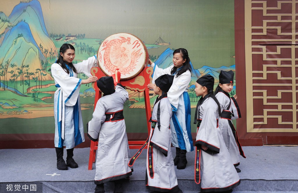 沈阳医大二院黄牛代挂号电话票贩子号贩子网上预约挂号,住院检查加快,广西融安一小学举行传统“开笔礼”仪式