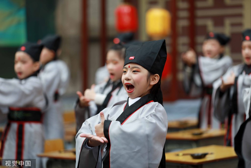 沈阳医大二院黄牛代挂号电话票贩子号贩子网上预约挂号,住院检查加快,广西融安一小学举行传统“开笔礼”仪式