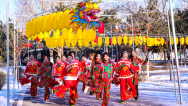 关东大院击鼓祈福 游客沈阳鸟岛体验民俗项目