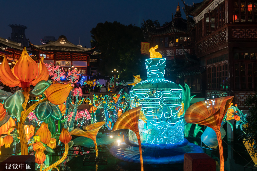 上海豫园张灯结彩 迎接农历兔年