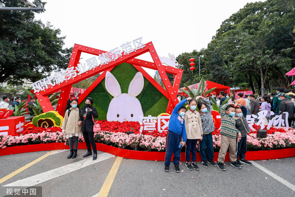
中国中医科学院望京医院黄牛代挂号电话票贩子号贩子网上预约挂号,住院检查加快,深圳迎春花市开幕 花香带出浓浓“烟火气”