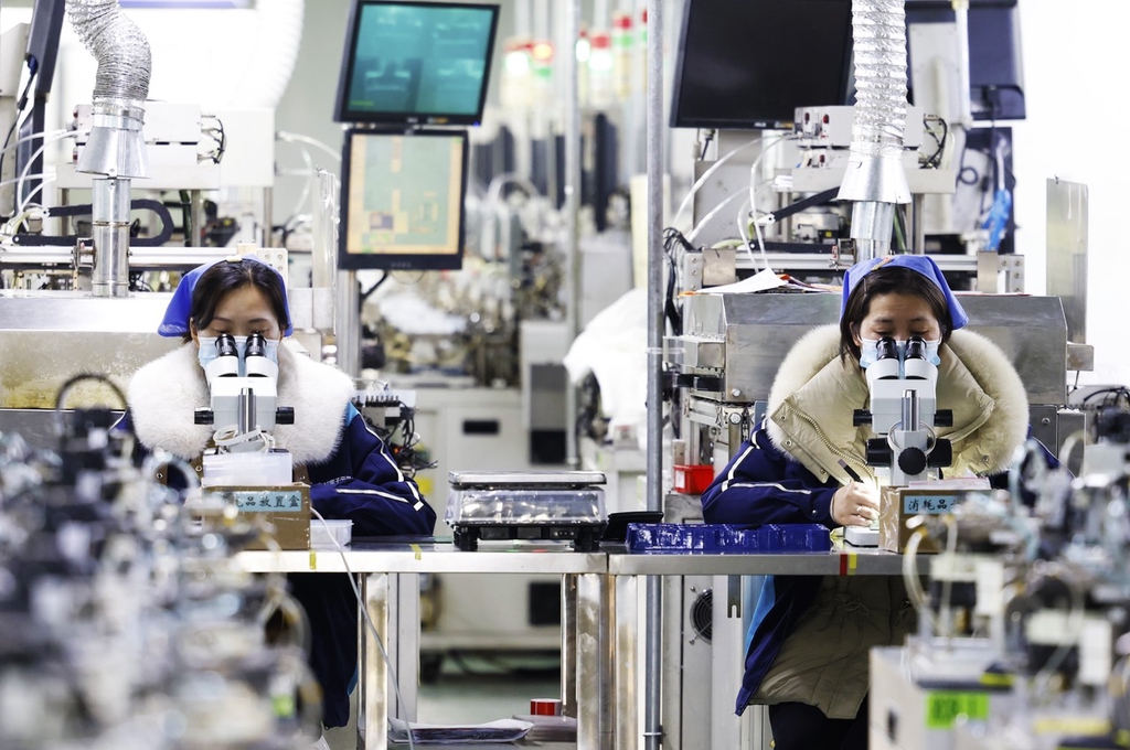 新年伊始 江苏宿迁工人复工复产力争“开门红”