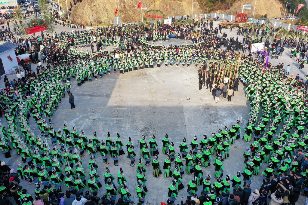 
北京佑安医院黄牛代挂号电话票贩子号贩子网上预约挂号,住院检查加快,贵州从江笙歌舞步欢庆开秧节
