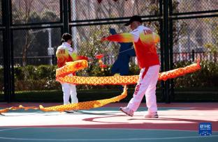 安徽合肥：巧用城市空间 增建健身设施