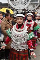 贵州盛大民间芦笙会举行 苗族同胞身着特色民族服饰