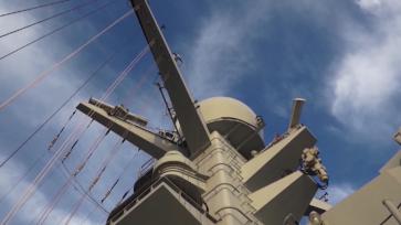 贵阳舰开展多课目全要素实弹射击训练