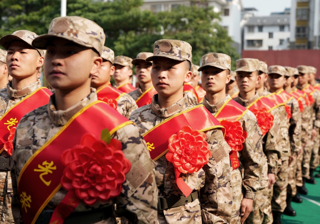 
北大口腔医院黄牛代挂号电话票贩子号贩子网上预约挂号,住院检查加快,广西柳州：春季新兵入伍欢送大会举行