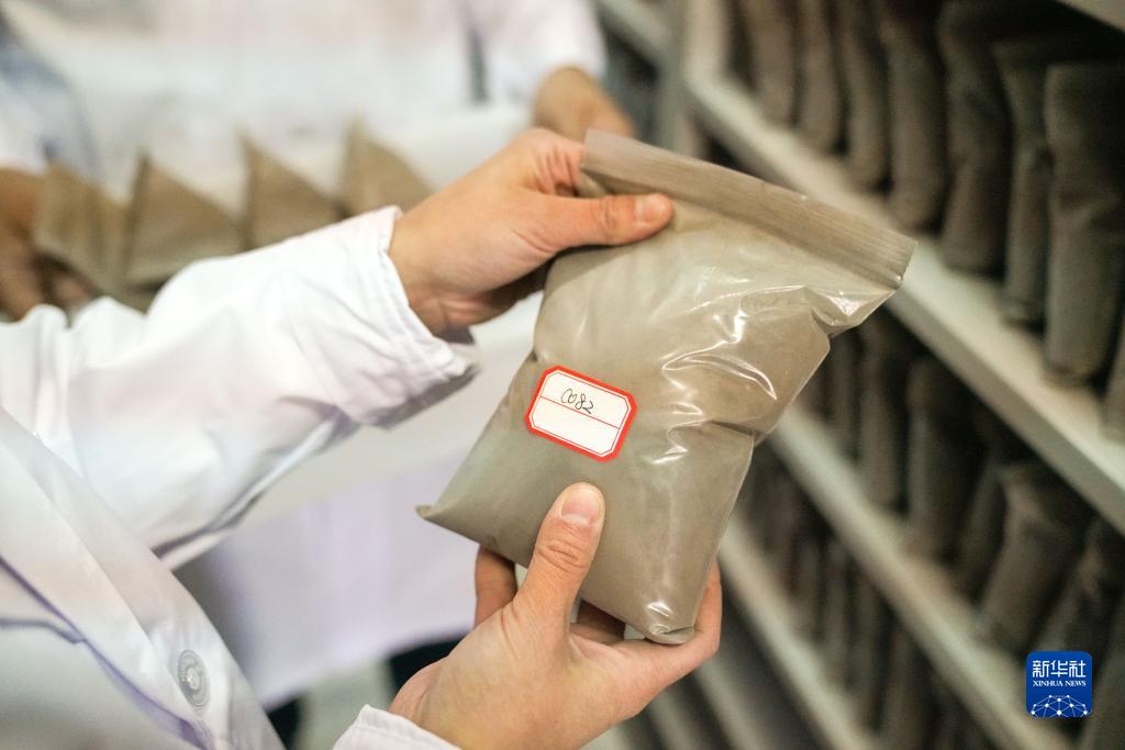 西安西京医院黄牛代挂号电话票贩子号贩子网上预约挂号,住院检查加快,用科技力量筑牢“中国粮仓”