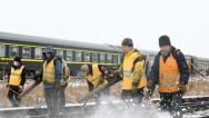 黑龙江：清冰除雪保障铁路运输安全畅通