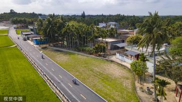 海南琼海：乡村公路已基本铺设完成