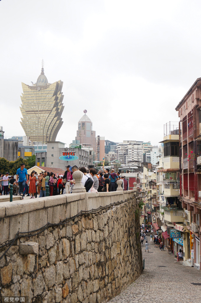 
代挂姜玉武的号黄牛代挂号电话票贩子号贩子网上预约挂号,住院检查加快,澳门旅游景点人流畅旺 单日入境旅客量创三年来新高