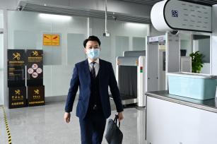 广州琶洲港澳客运口岸试运营阶段首批港澳旅客抵达