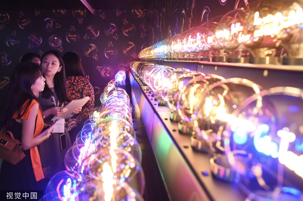 香港贸发局6项展览开幕 逾4100家展商参与