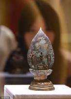 浙江金华举行万佛塔地宫出土文物展