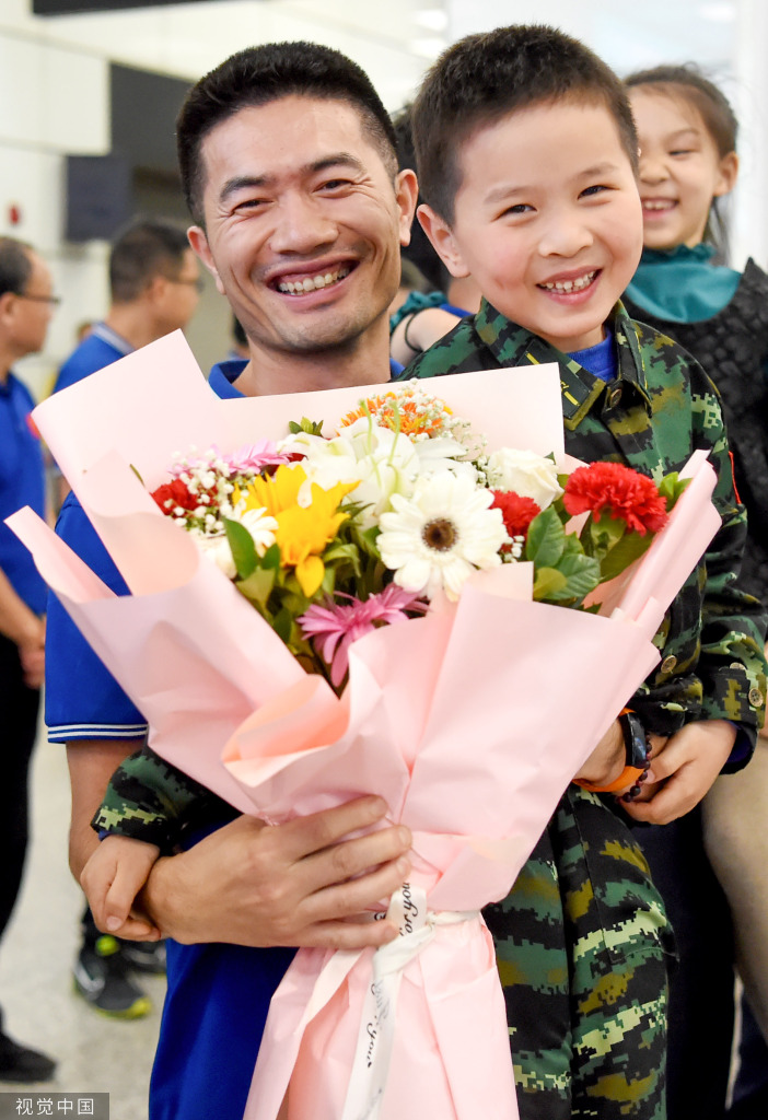 
东直门医院黄牛代挂号电话票贩子号贩子网上预约挂号,住院检查加快,中国援赞比亚第23批援外医疗队凯旋