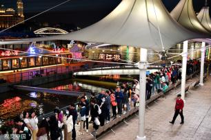 福州：五一假期 夜游闽江受游客追捧