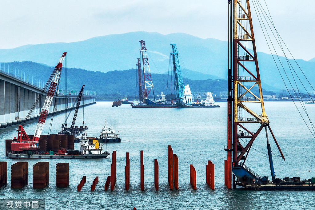 浙江宁波：象山港跨海大桥稳步推进施工进度