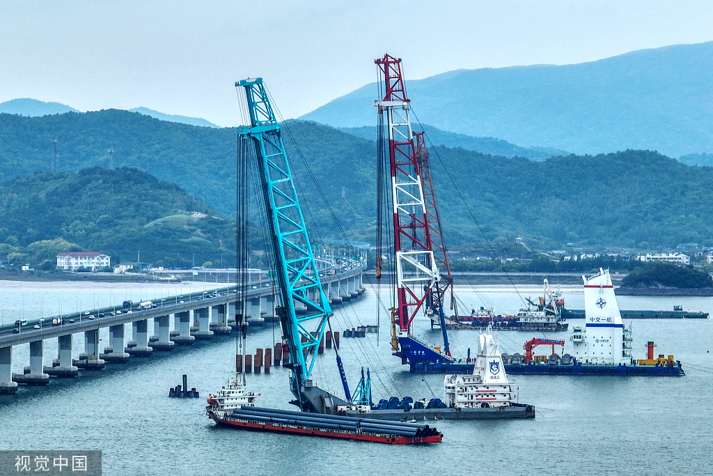 浙江宁波：象山港跨海大桥稳步推进施工进度
