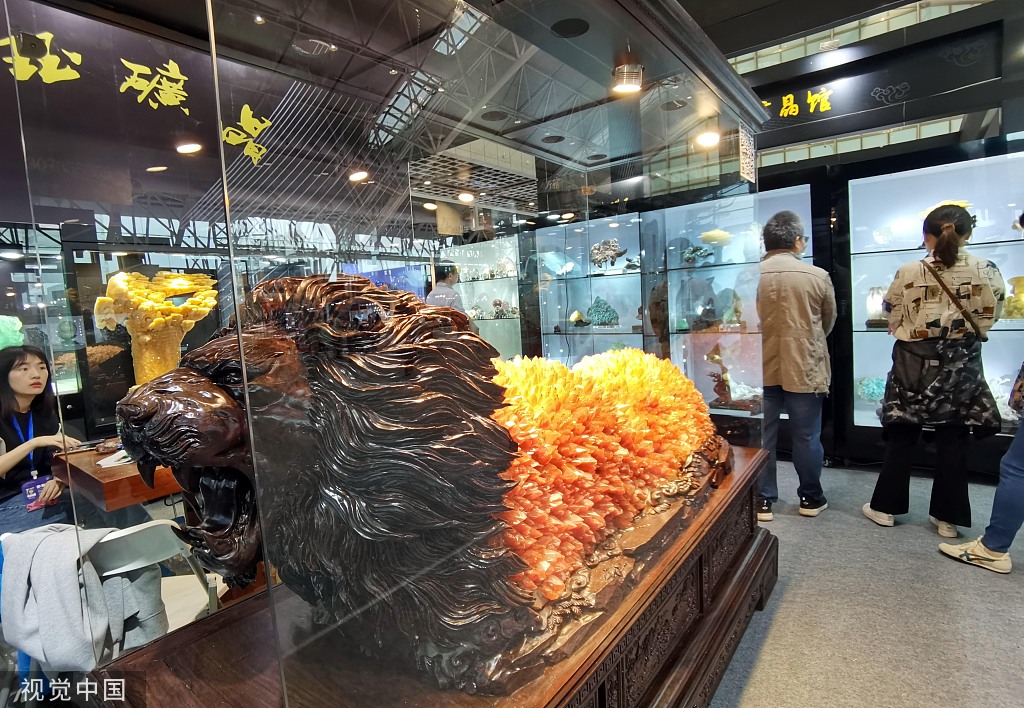 世界级菱锰矿“中国皇后”在南京参展