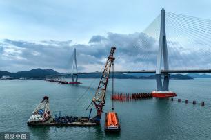 浙江宁波：象山港跨海大桥稳步推进施工进度